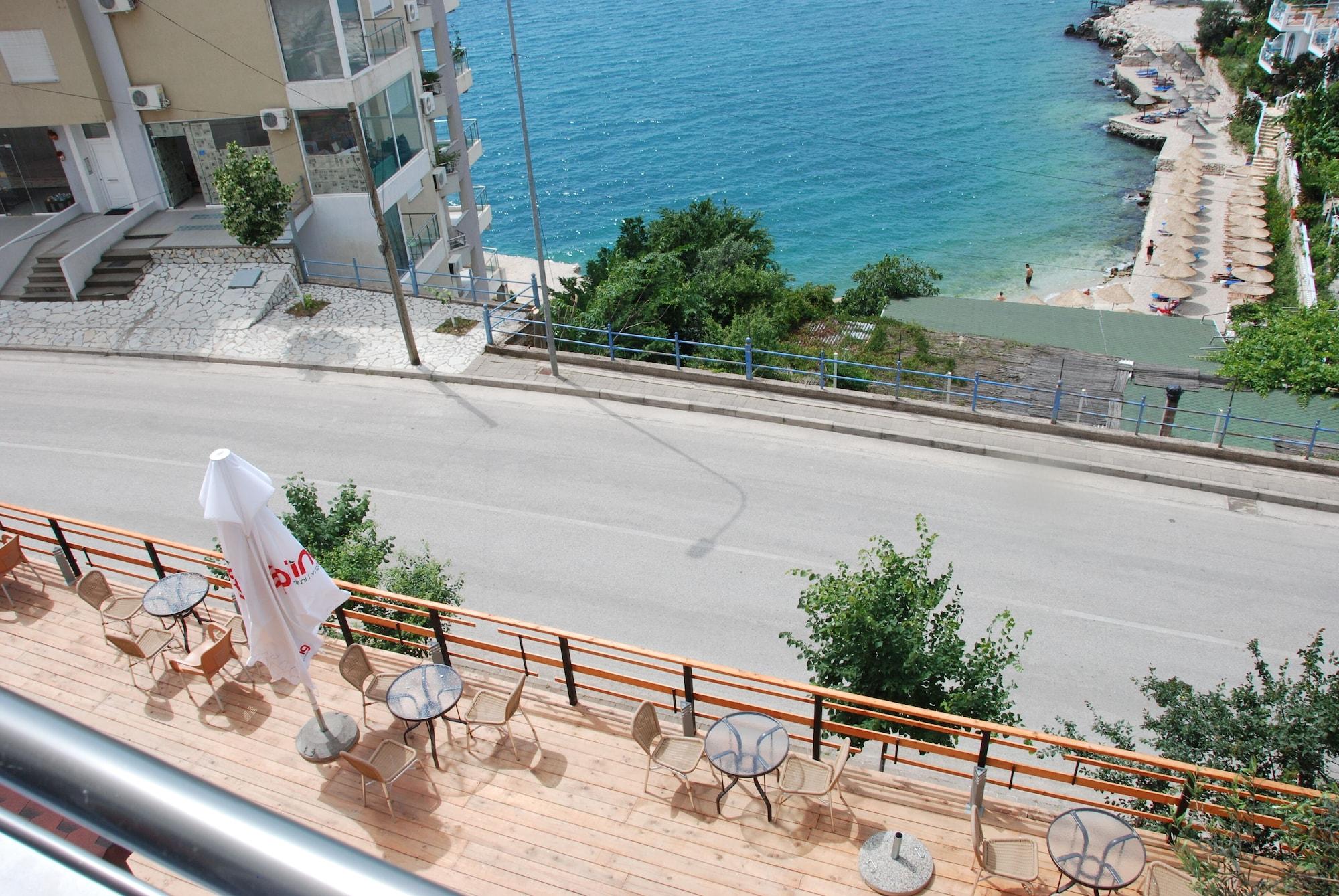 Hotel Edola Sarandë Exterior foto