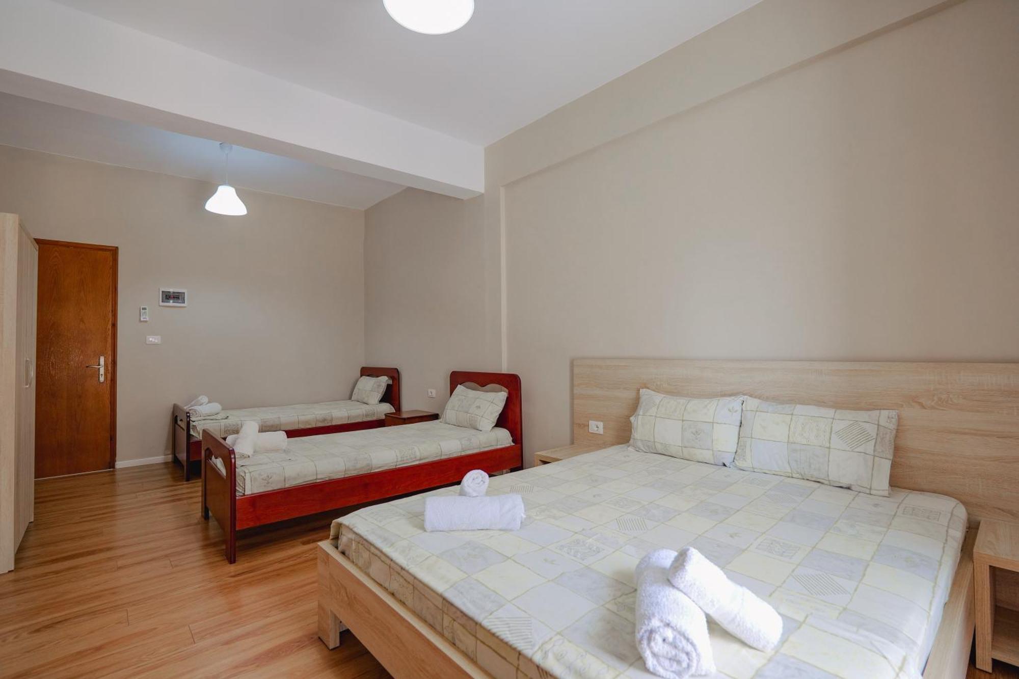 Hotel Edola Sarandë Exterior foto