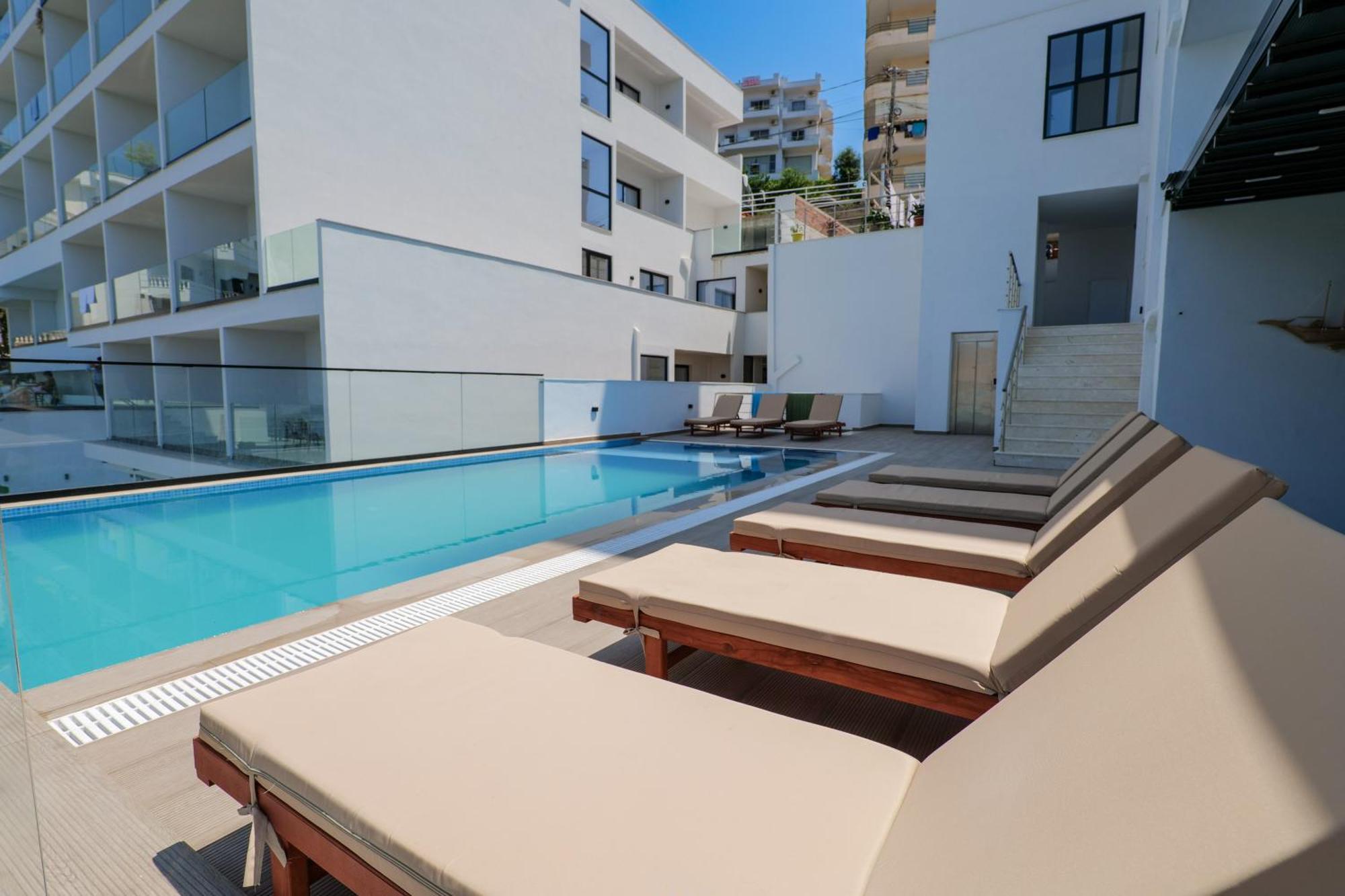 Hotel Edola Sarandë Exterior foto