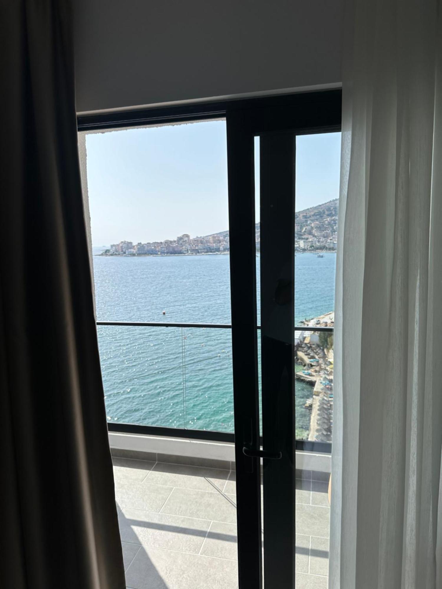 Hotel Edola Sarandë Exterior foto
