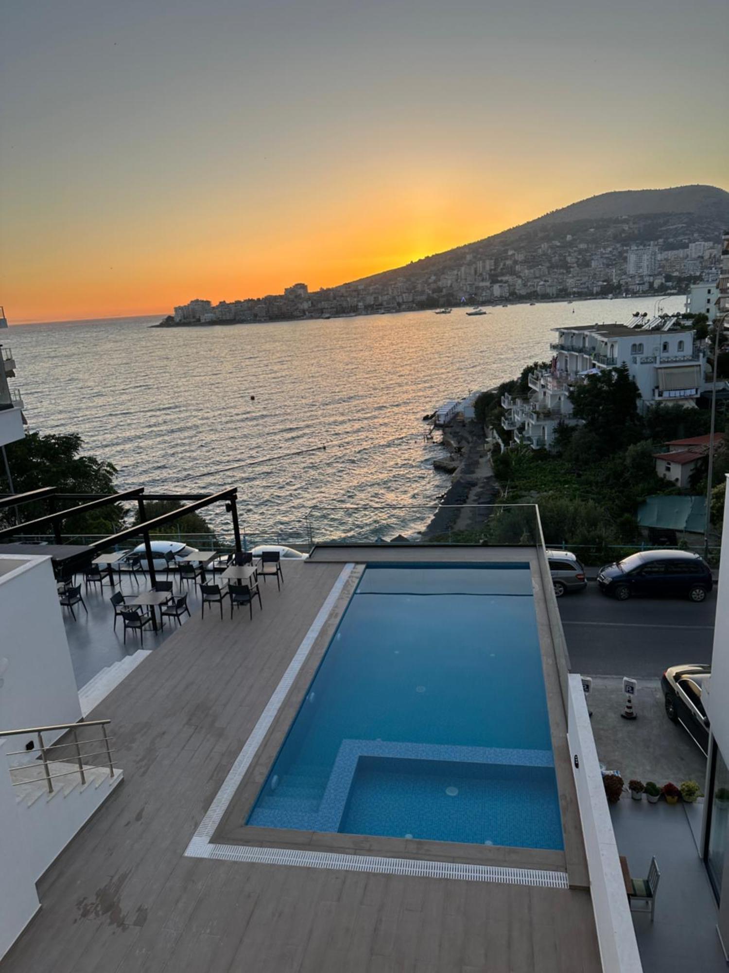 Hotel Edola Sarandë Exterior foto
